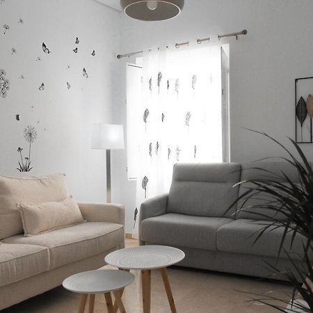 Monkeys Apartments Lumbreras Deluxe Севилья Экстерьер фото
