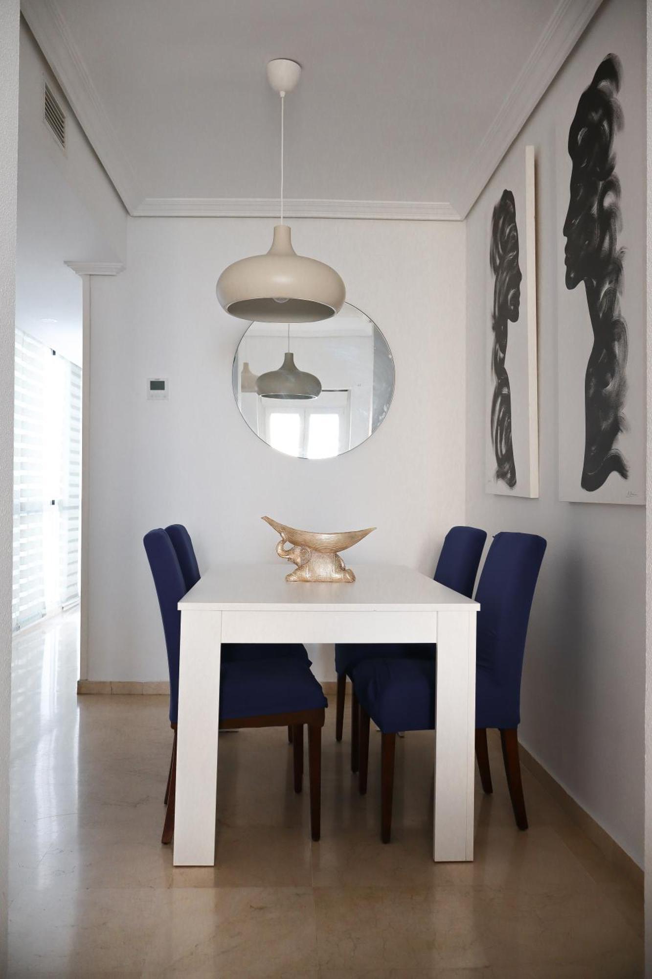 Monkeys Apartments Lumbreras Deluxe Севилья Экстерьер фото